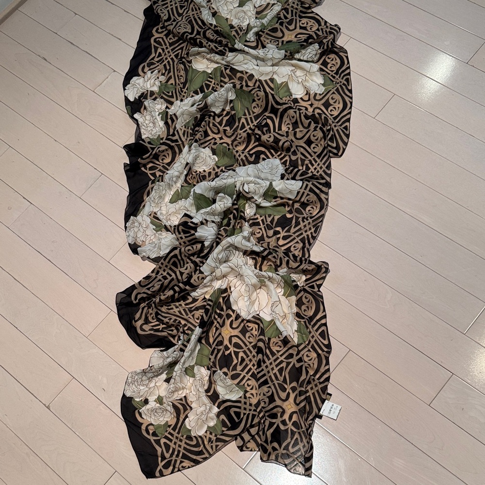 Roberto Cavalli Floral Patterned Black and Gold Scarf Shawl Wrap Rectangle
